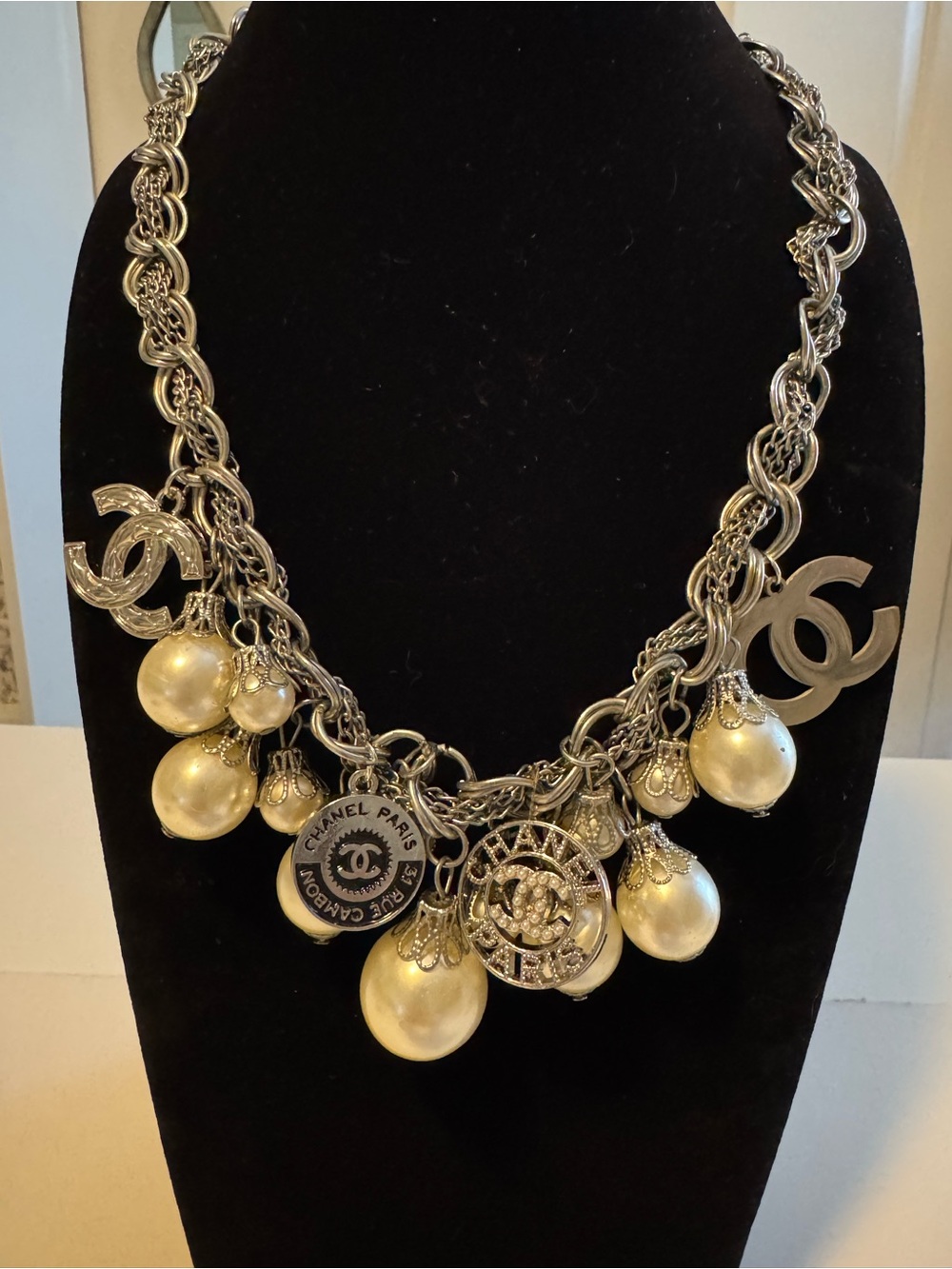 Vintage Cha-Cha Necklace